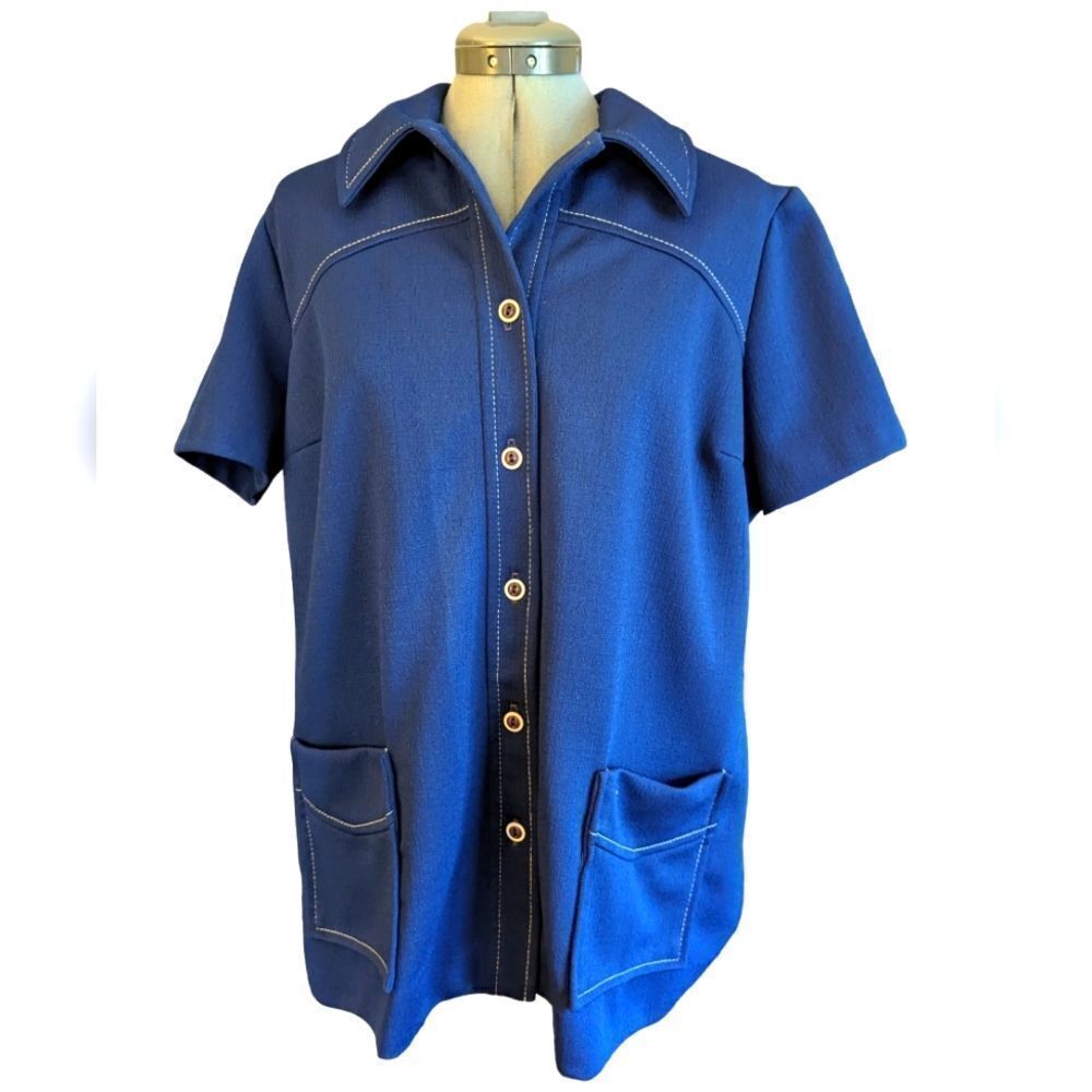 Vintage 60s navy blue polyester top dagger collar white stitching